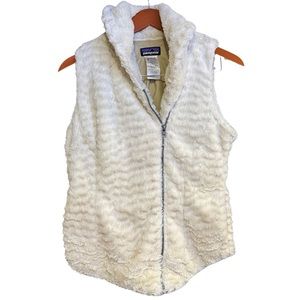 Patagonia White Fleece Vest